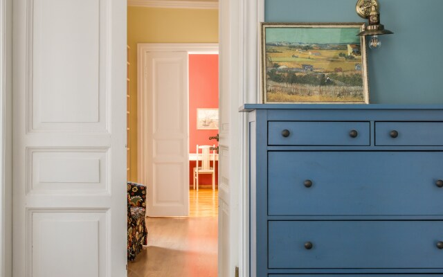 Апартаменты Welcome Home на Адмиралтейской набережной 6