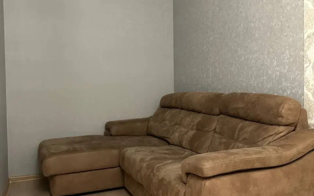na Stroiteley 3 Flat