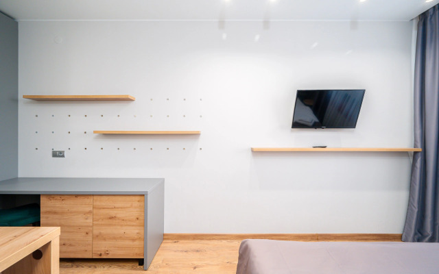 V Apart-Otele Kirovsky Avenir Apartments