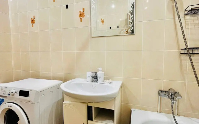 V Tsentre Goroda Apartments