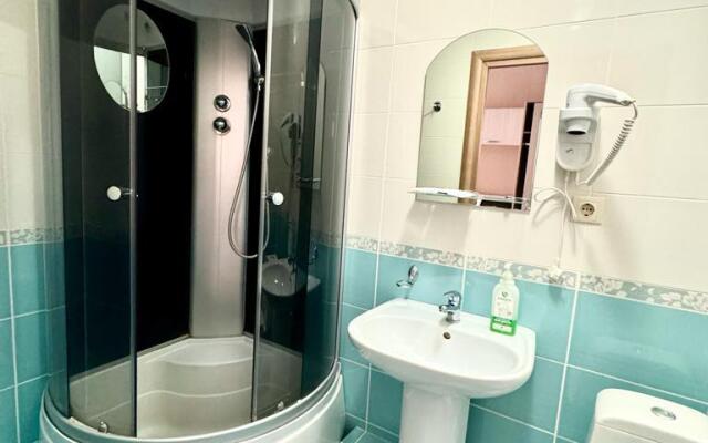 Yacht Club Fregat Hotel