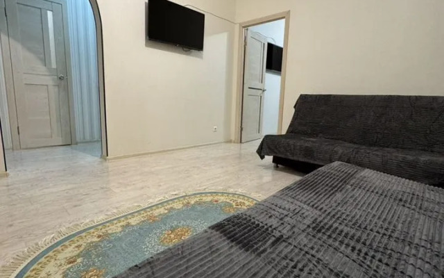 Квартира на Александра Усольцева 30