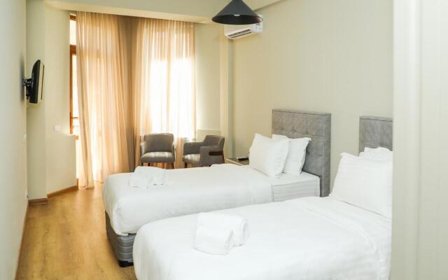 Teryan Pushkin Apart Hotel