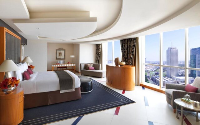 Fairmont Dubai Hotel