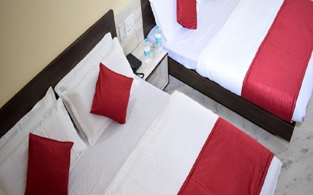 Shivansh Inn by Sky Stays Hotel