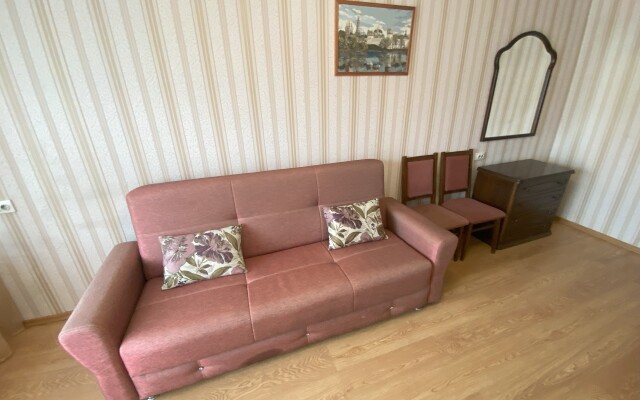 Апартаменты Пр-т Октябрьский 23а