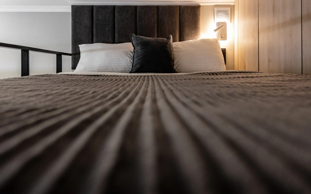 Апартаменты с Дизайнерским Ремонтом в Отличной Локации