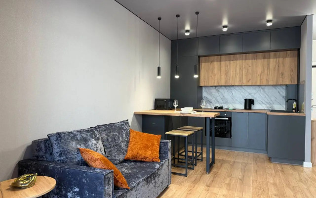 Квартира с видом на берёзовую рощу