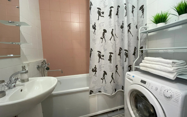 Chervishevskiy Trakt 45 Korpus 8/2 Apartments
