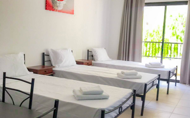 Athinas Court Apart-hotel