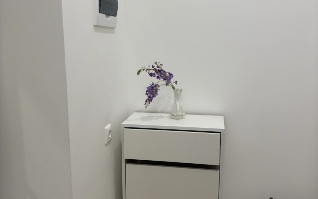 Stilnaya Kvartira ryadom s Morem i Parkom Flat