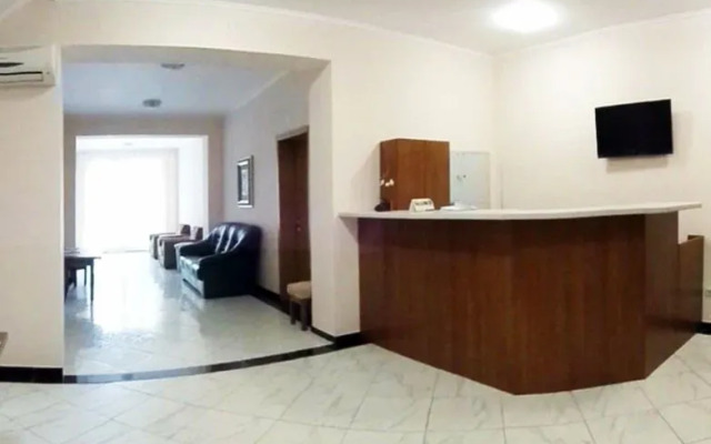 Kurortny Grintsovskiy Hotel