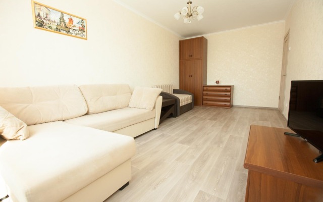 Dvukhkomnatnaya Kudasheva 108 Flat