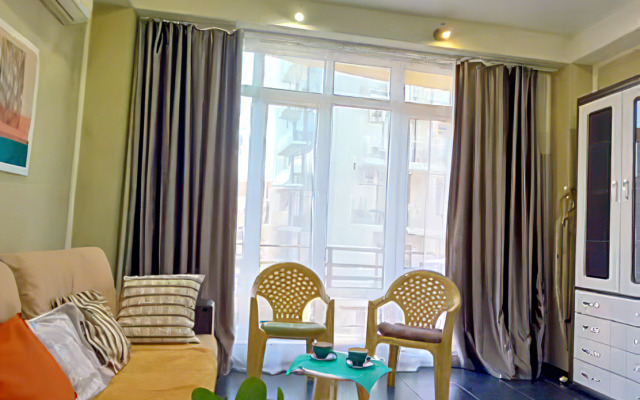 Na Prosvescheniya 157/2 Apartments