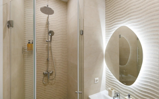 V Rybnoy Derevne Flat