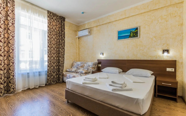 Aqua Life Hotel