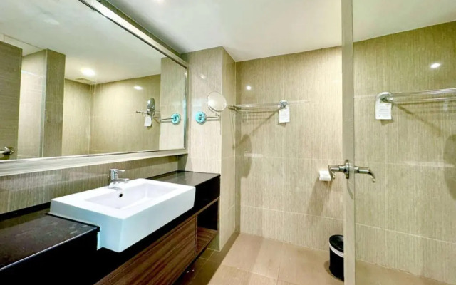 Ramada by Wyndham Bangkok Sukhumvit 11