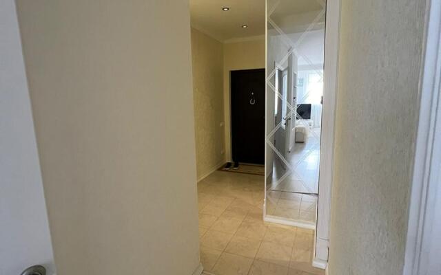 Апартаменты Острякова 244