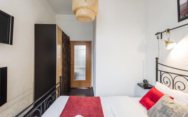 GM Apartments s Vidom na Naberezhnuyu Flat