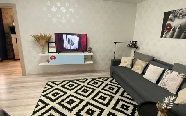 Uyutnaya 2komn Kvartira V Tsentre Apartments