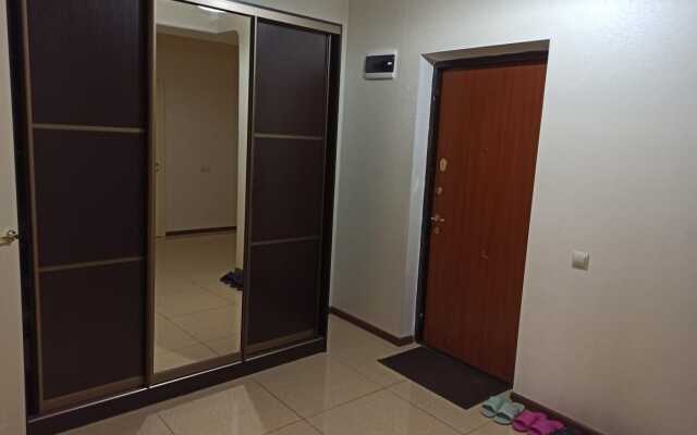 Апартаменты КвартОтель на М.Горького 85Б 12