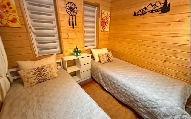 S 3ya Spalnyami 476 Private house