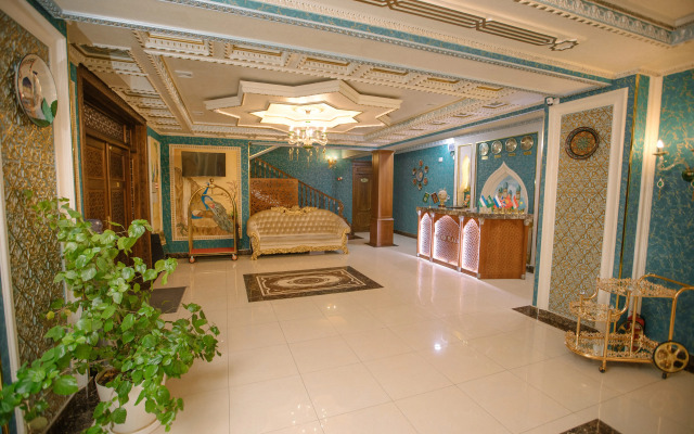 Hotel Dendi Plaza