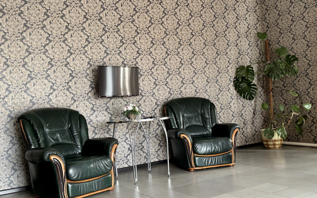 Lastochkino Gnezdo Otel	