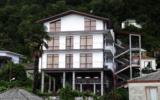 Elida Guest House