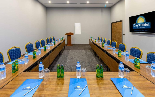 Days Inn & Suites by Wyndham Esenyurt