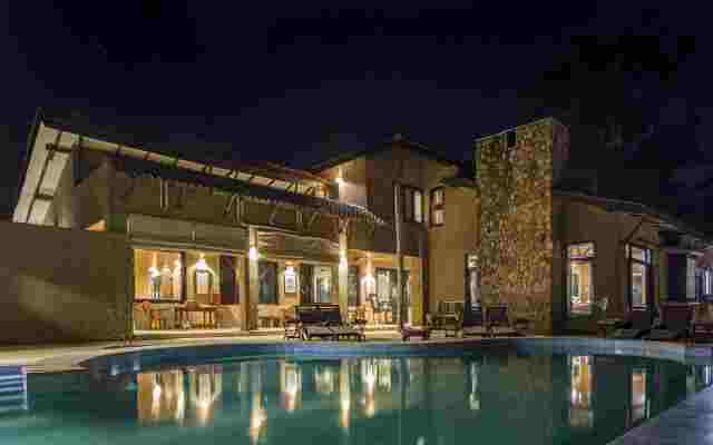 Pugdundee Safaris-king lodge Lodging house