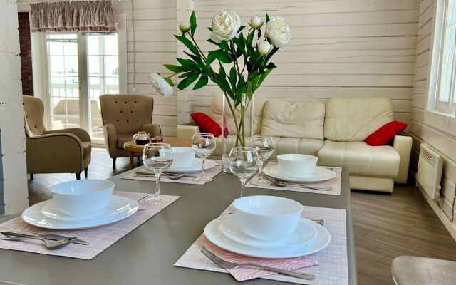 Частный Дом Озеро Лунное 4