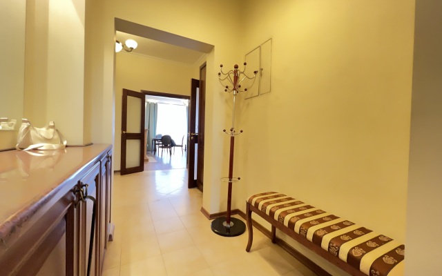 Апартаменты The Bridge Apartment