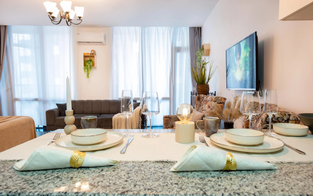 Azure Corner Retreat Apartments