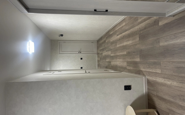 Dvukhkomnatnaya Voroshilova 2А Flat