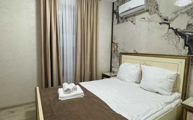 Апартаменты Морские в сердце Сочи (Кубанская 4А)