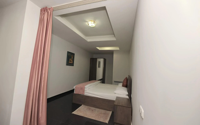 Continental Complex Hotel