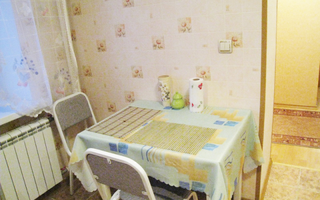 V Tsentre Na Krasnom Puti 149 Apartments