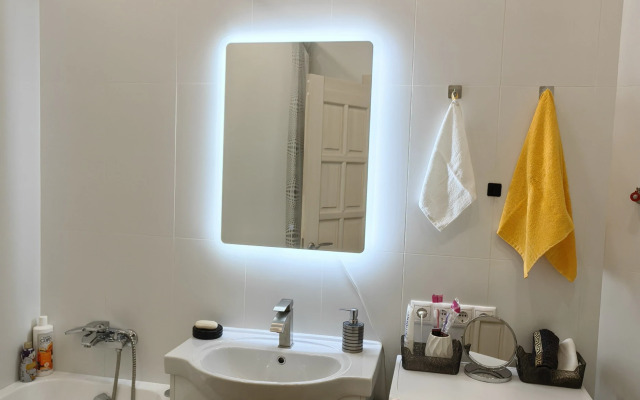 Квартира новая 1-комнатная  в ЖК "Гагаринский" у Самолета