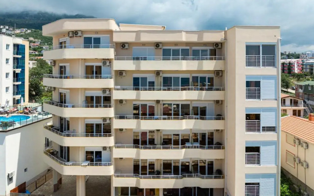 Saray Apartments