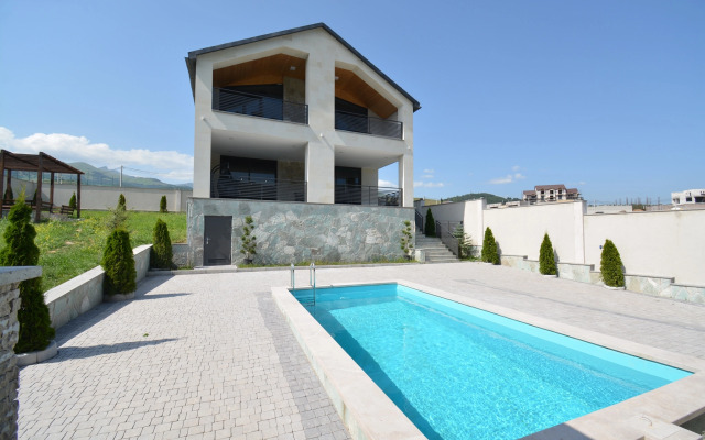 Villa Dilijan Aqualin Villa