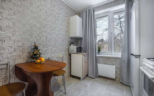 Квартира у Больницы Ерамишанцева