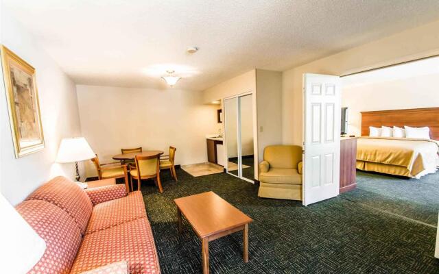 Equus Inn Ocala Hotel