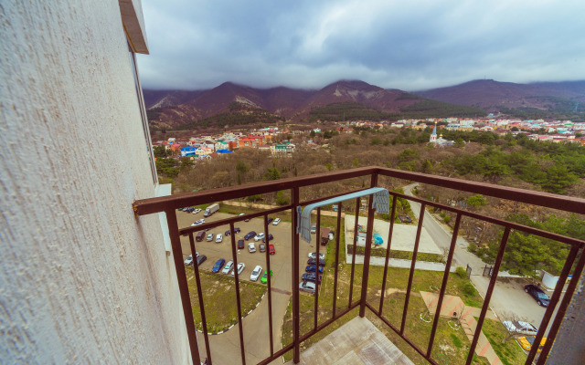 Апартаменты Вид на Горы Азимут 4