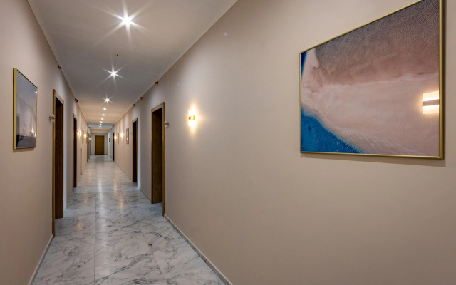 Tezoro Guest House