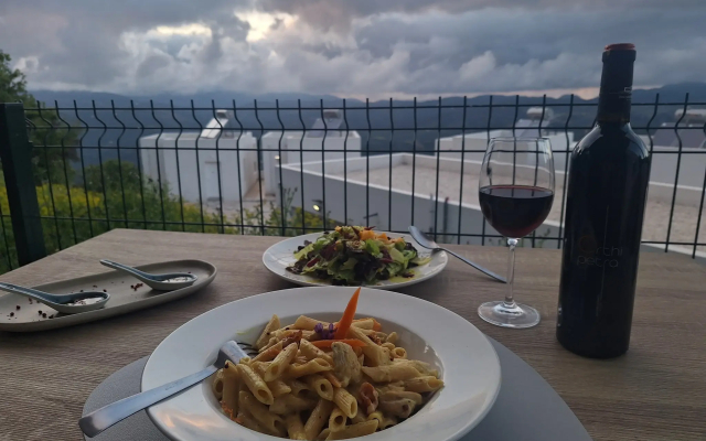 Отель Kandania Paradise