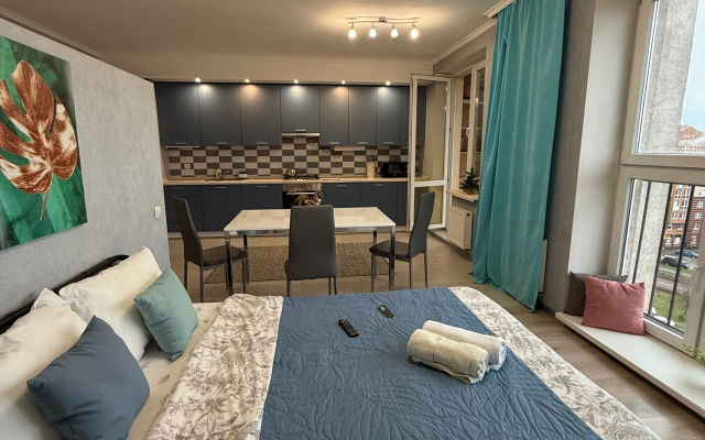 Квартира Уют в Панорамном остеклении на Шахматной