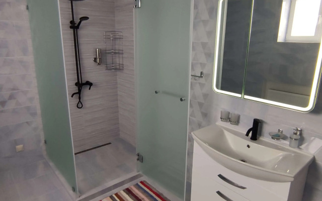 Peak House Guest House
