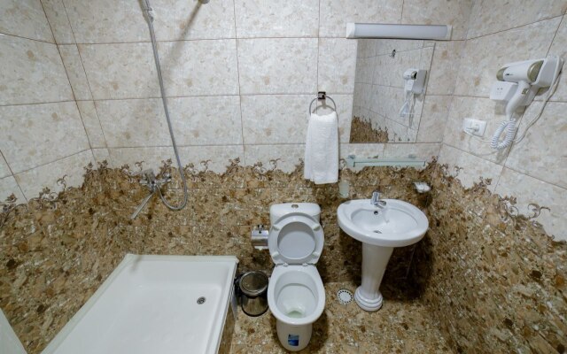 Hotel Caravan Hotel