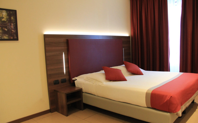 Duomo Hotel & Apartments